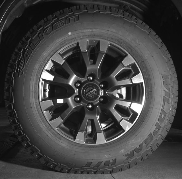 2022 Nissan Titan PRO-4X - Photo 9