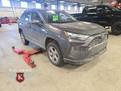 Used 2025 Toyota RAV4 XLE SUV in Appleton