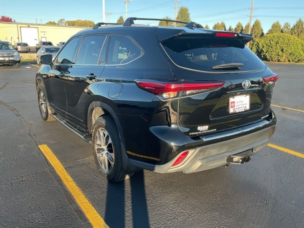 Certified 2022 Toyota Highlander XLE SUV