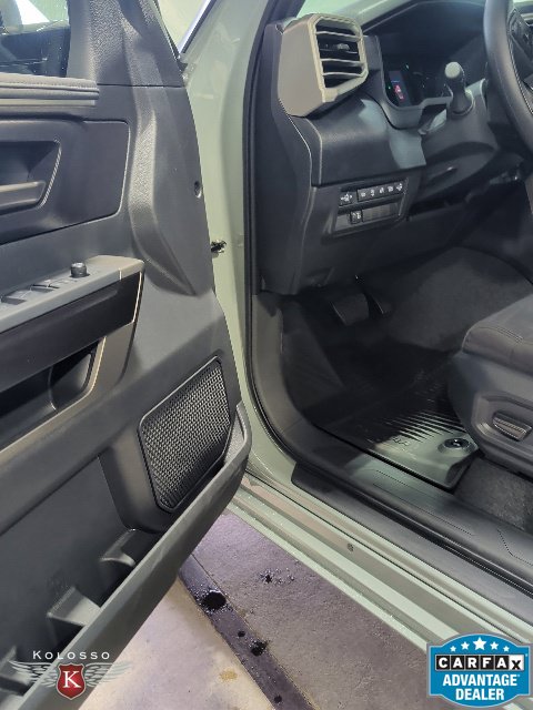 New 2026 Toyota Tundra SR5 SR5 CREWMAX 5.5