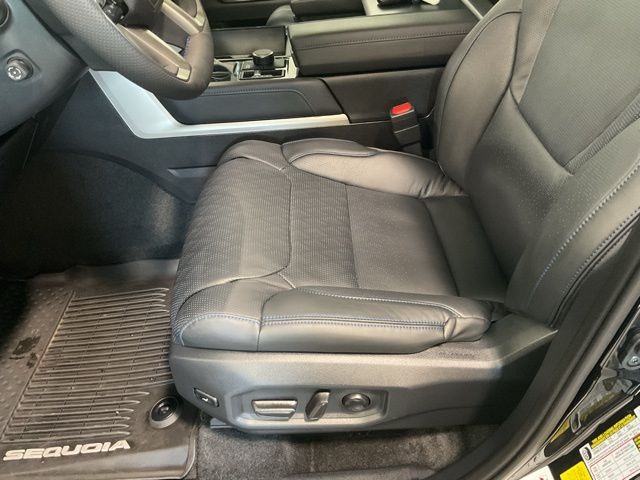 2026 Toyota Sequoia Platinum - Photo 12