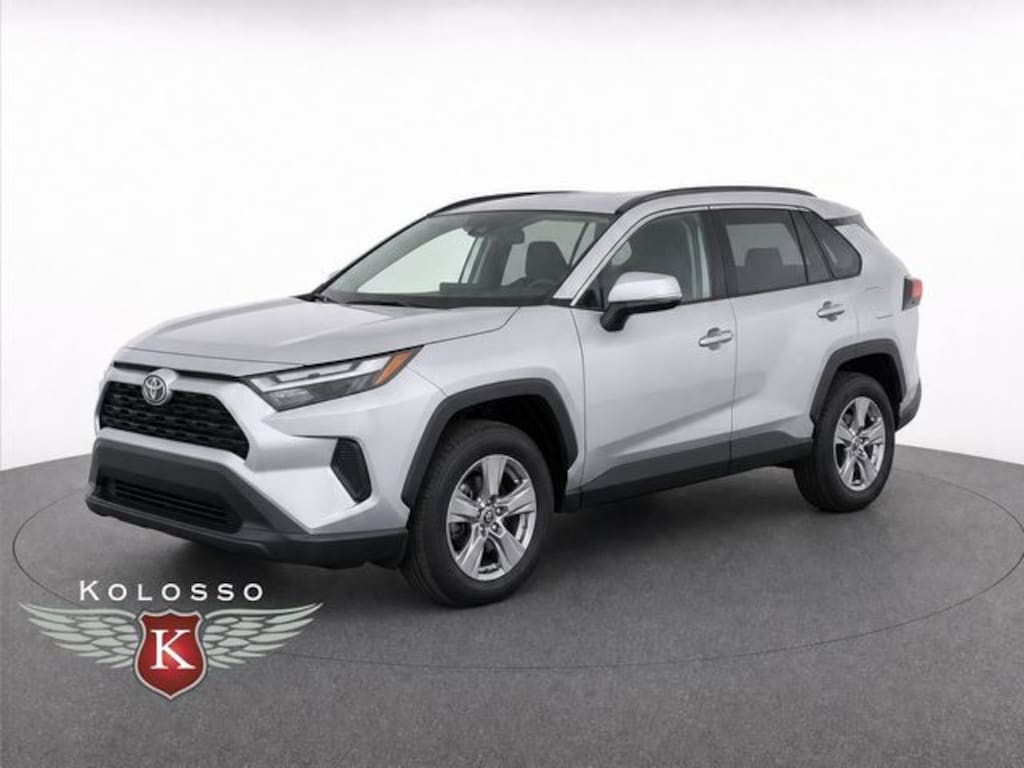 Used 2025 Toyota RAV4 XLE SUV