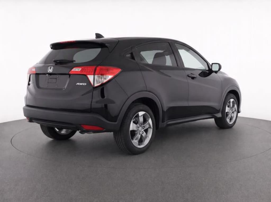 Used 2021 Honda HR-V LX AWD SUV