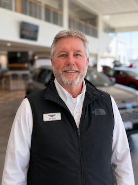 Staff member Jim from ID_051b17