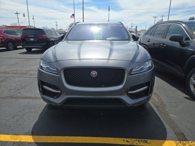 Used 2019 Jaguar F-Pace R-Sport with VIN SADCL2FX1KA366734 for sale in Appleton, WI