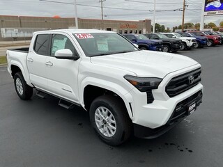 New 2025 Toyota Tacoma SR5 4X2 DOUBLE CAB near Green Bay