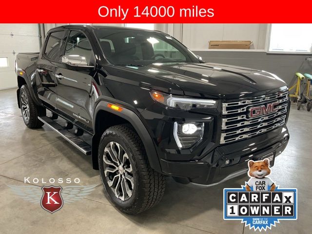 2024 GMC Canyon 4WD Denali Crew Cab Short Box's photo