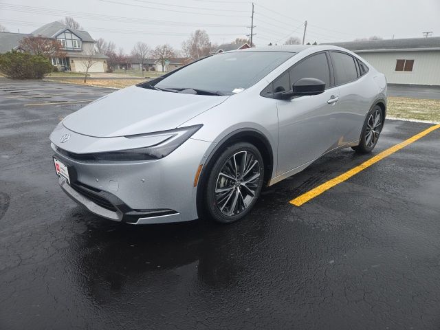2023 Toyota Prius Limited photo 3