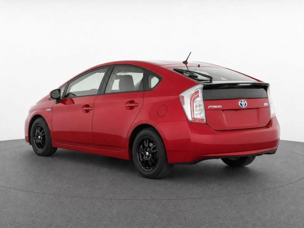 Used 2015 Toyota Prius Four Hatchback