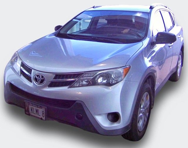 Used 2015 Toyota RAV4 LE with VIN JTMBFREV0FD140874 for sale in Appleton, WI