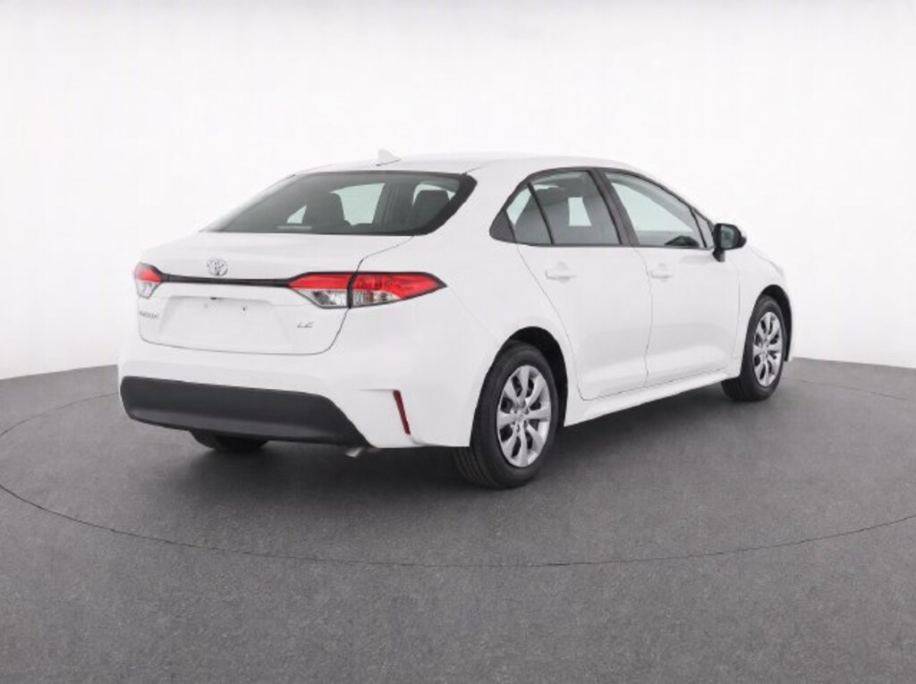 Used 2025 Toyota Corolla LE Sedan