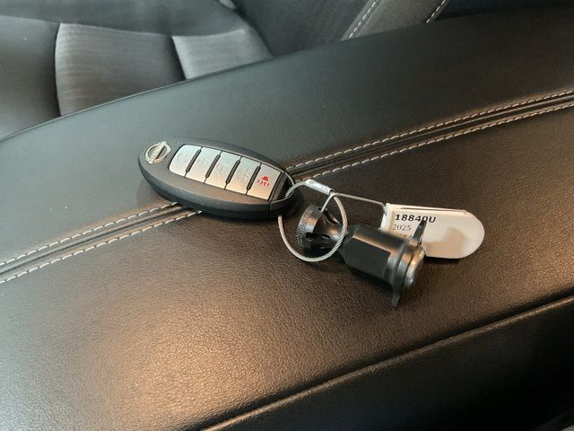2025 Nissan Altima SV - Photo 22