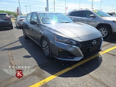 Used 2025 Nissan Altima SV Sedan in Appleton