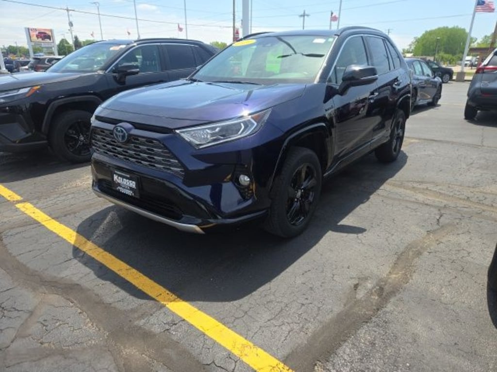 Used 2020 Toyota RAV4 Hybrid XSE SUV