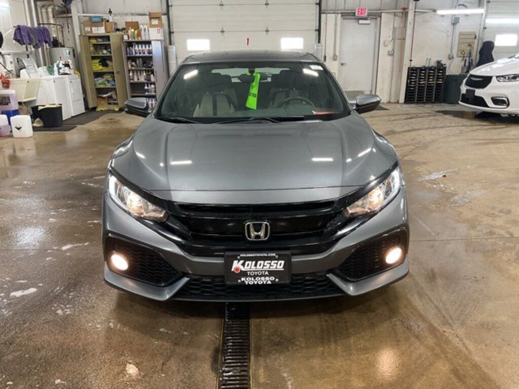 Used 2017 Honda Civic EX Hatchback