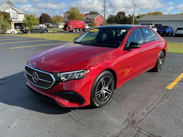 2024 Mercedes Benz E 450 4MATIC photo 3