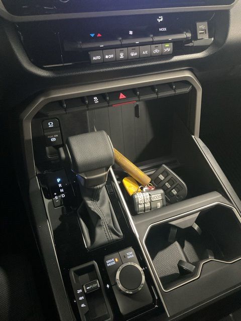 2026 Toyota Tundra SR5 - Photo 21