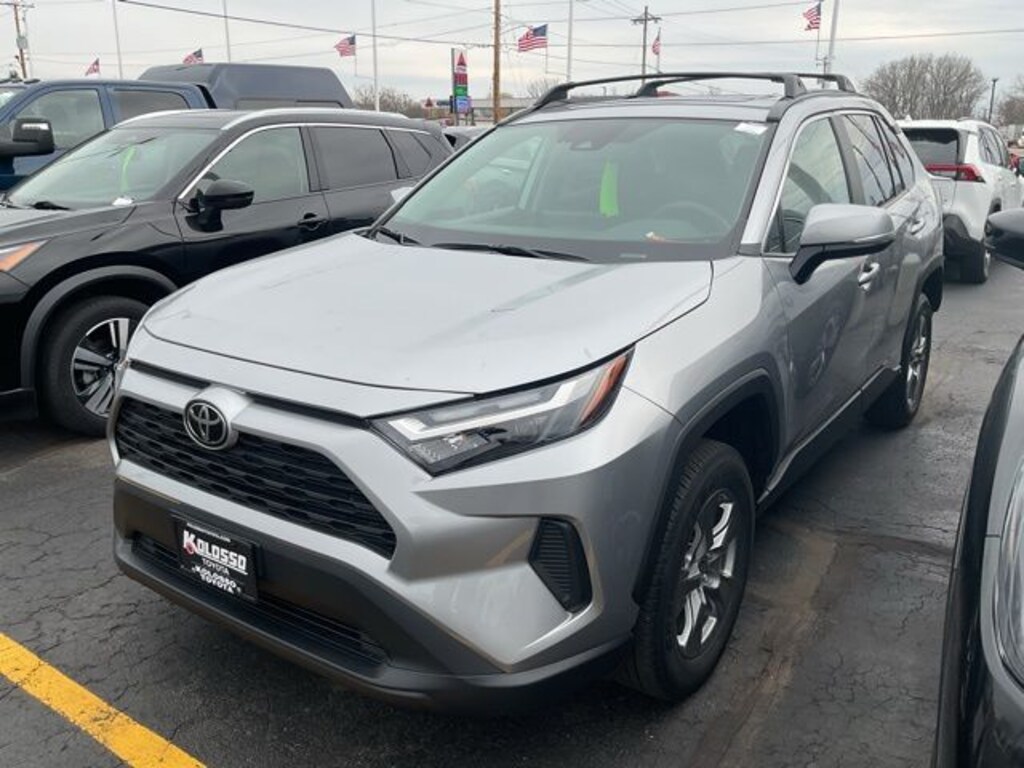 Used 2025 Toyota RAV4 XLE SUV