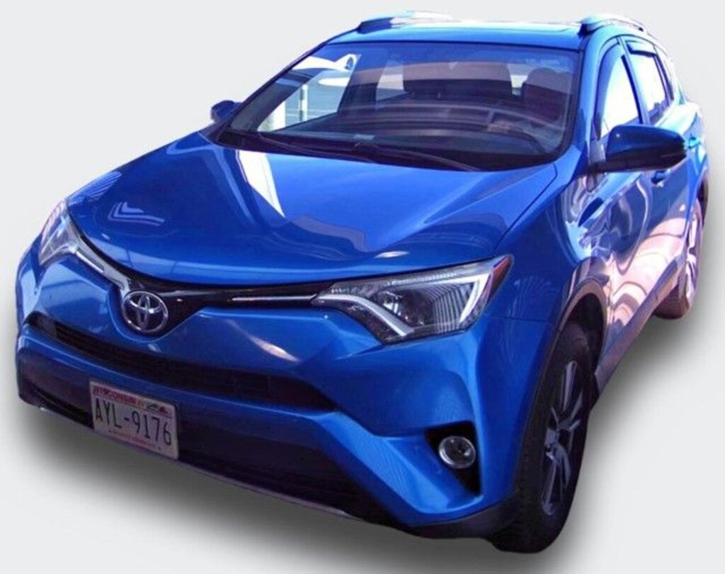 Used 2016 Toyota RAV4 XLE SUV