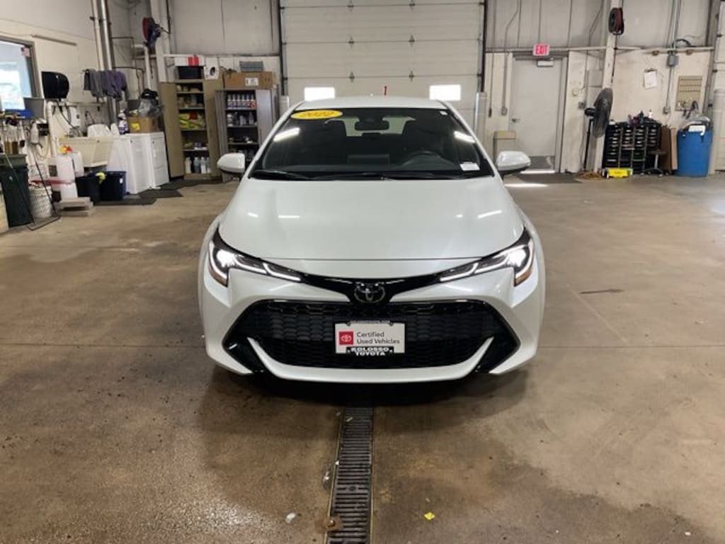 Certified 2022 Toyota Corolla Hatchback SE Hatchback