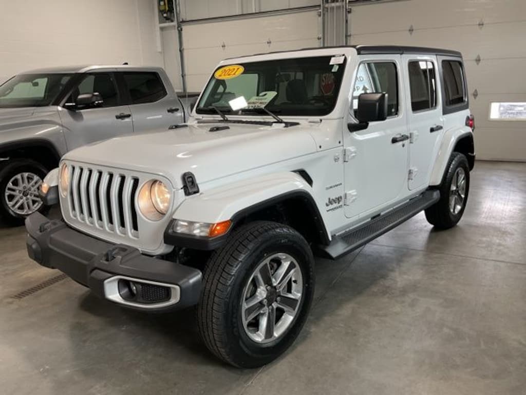 Used 2021 Jeep Wrangler Unlimited Sahara SUV