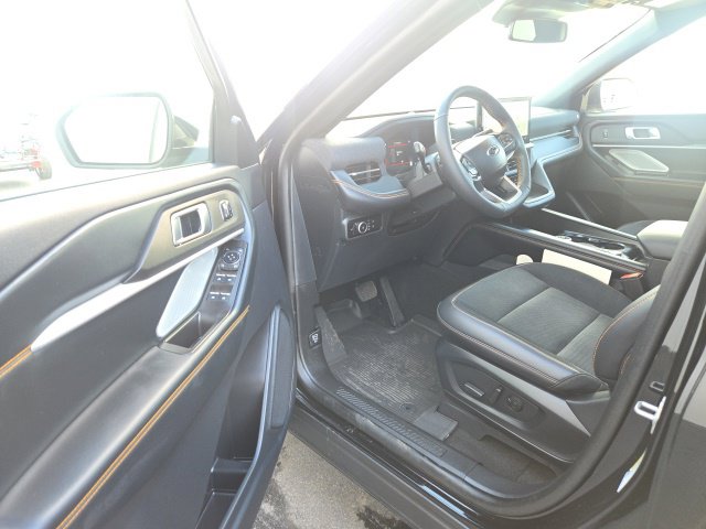 2026 Ford Explorer Tremor - Photo 13