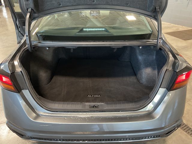 2025 Nissan Altima SV - Photo 20