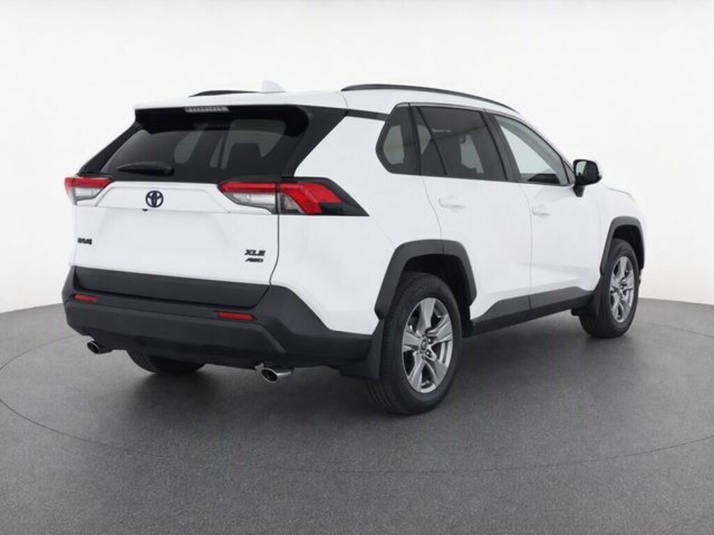 Used 2025 Toyota RAV4 Hybrid XLE SUV