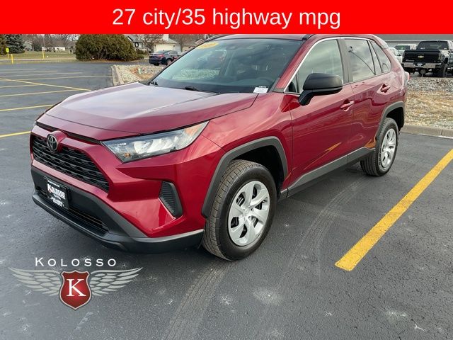 2020 Toyota RAV4 LE photo 3