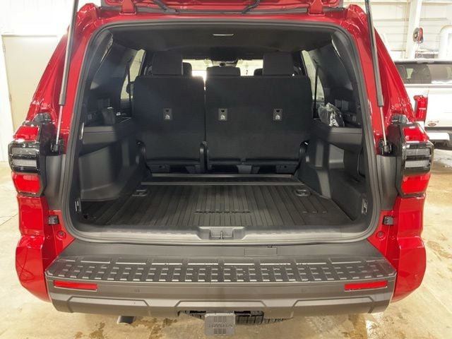 2026 Toyota 4Runner TRD Off-Road - Photo 29