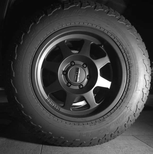 2026 Toyota 4Runner SR5 - Photo 9