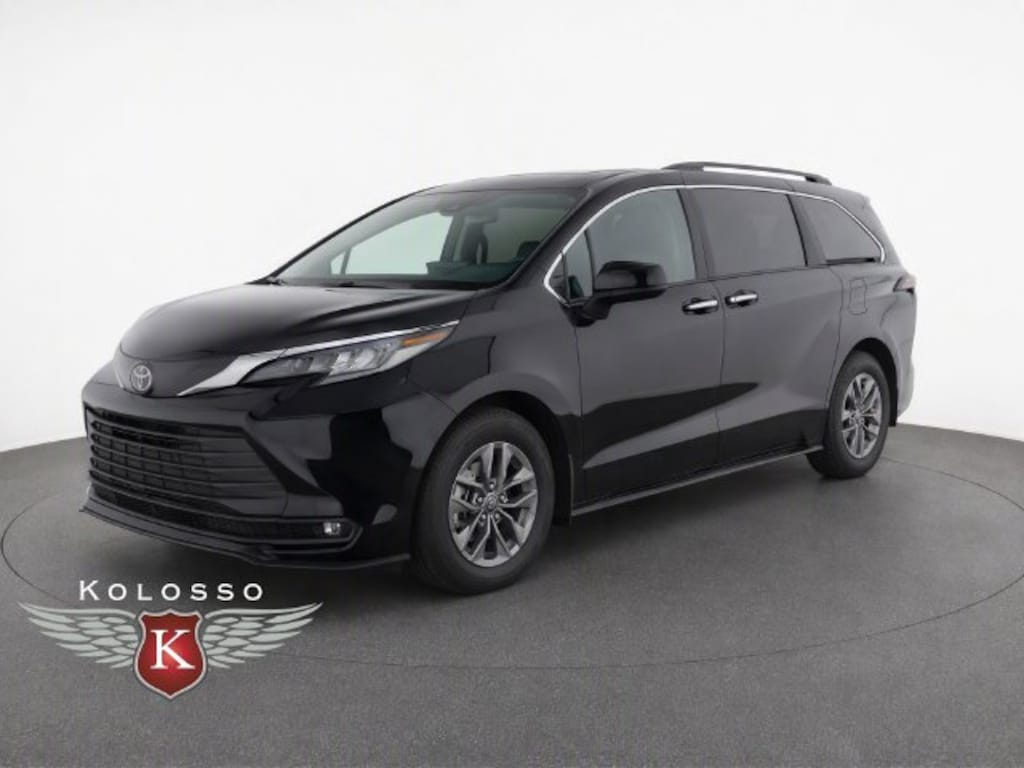 Used 2026 Toyota Sienna XLE 7 Passenger Van Passenger Van