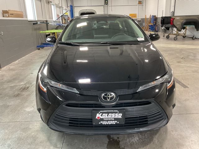 Used 2023 Toyota Corolla LE with VIN 5YFB4MDE2PP043667 for sale in Kansas City