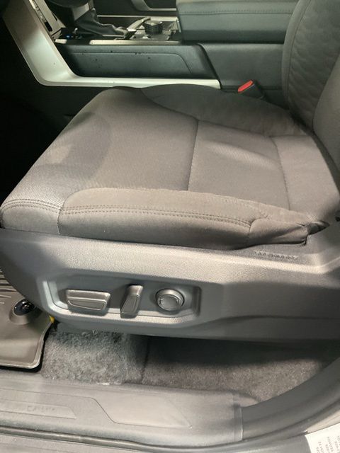 2026 Toyota Tundra SR5 - Photo 15