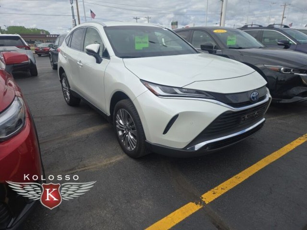 Used 2022 Toyota Venza XLE SUV