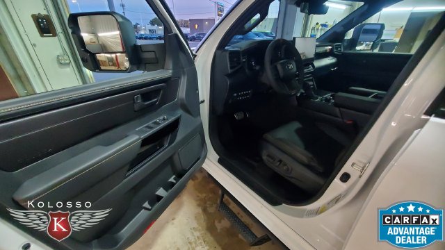 New 2026 Toyota Tundra SR5 SR5 CREWMAX 5.5
