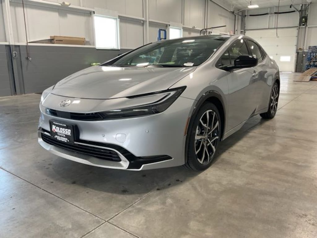 New 2026 Toyota Prius Plug-in Hybrid XSE PLUG-IN HYBRID