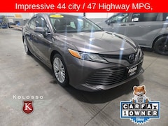 Used 2018 Toyota Camry Hybrid Sedan in Appleton