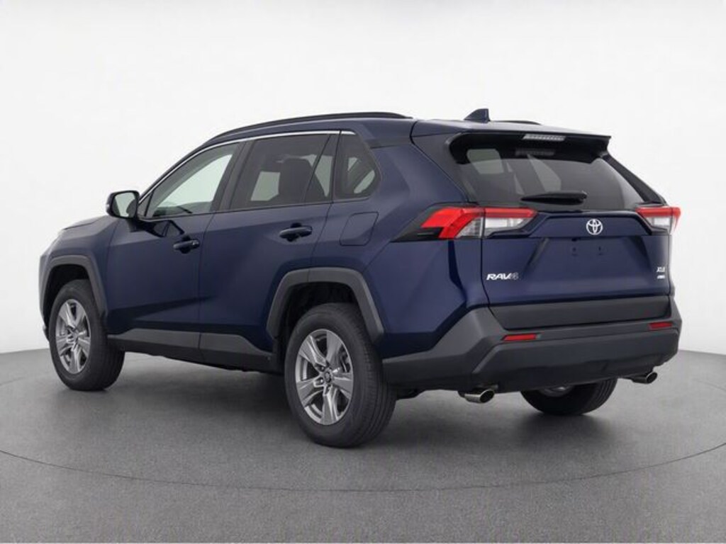 Used 2025 Toyota RAV4 XLE SUV