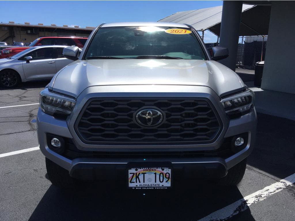 Used 2021 Toyota Tacoma SR5 with VIN 3TYCZ5AN8MT018859 for sale in Hilo, HI