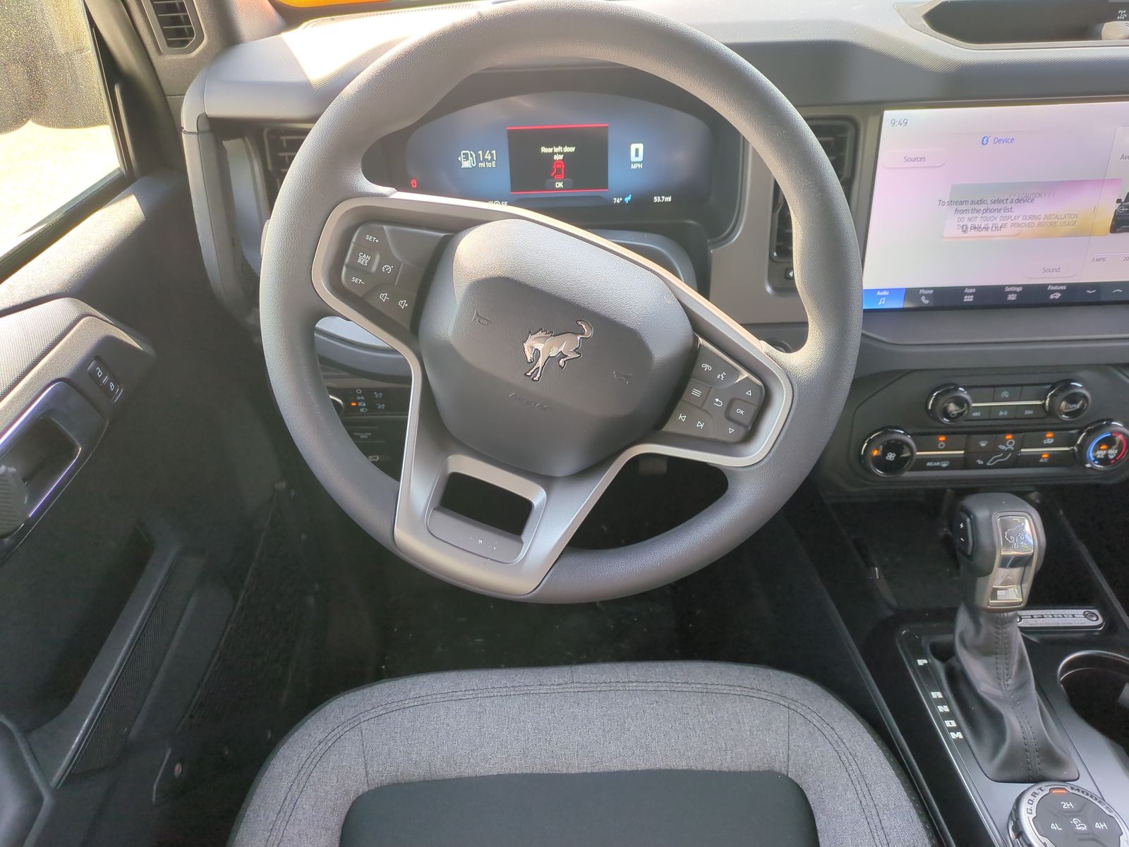 2025 Ford Bronco 4-Door Base - Photo 13