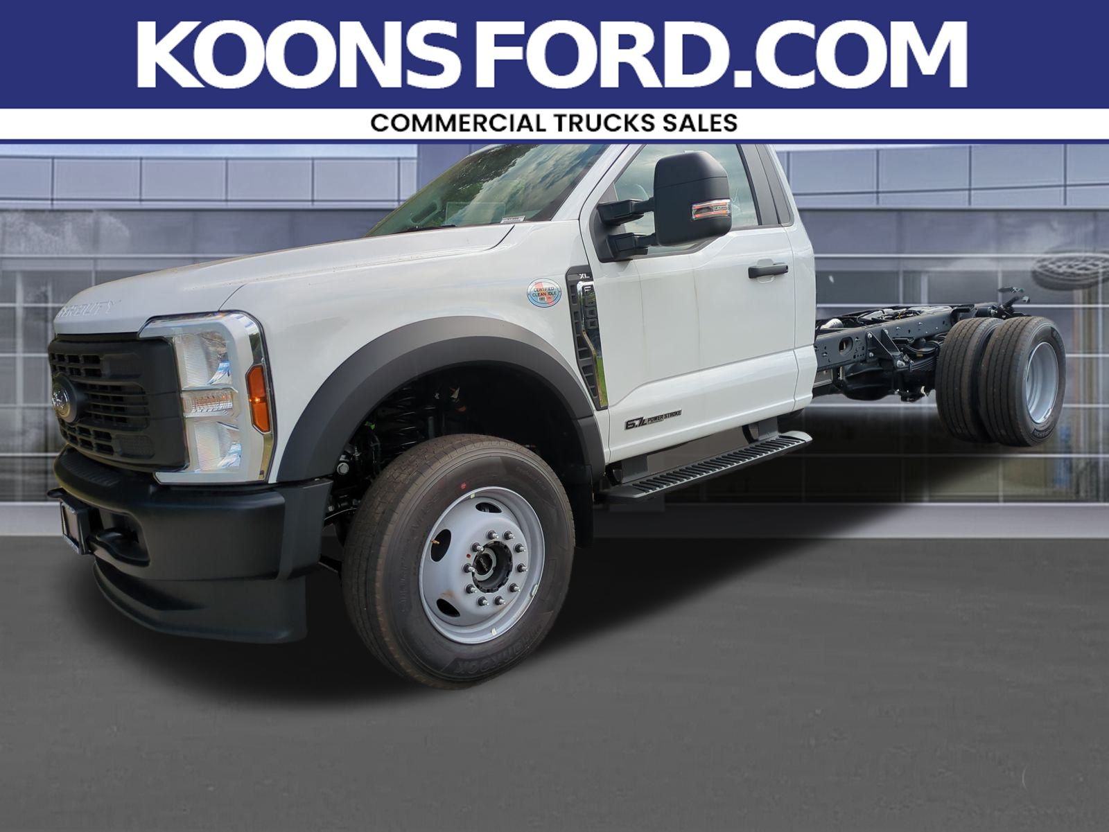 2025 Ford F-600 photo 2