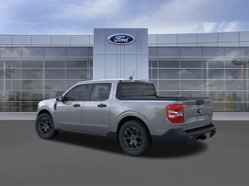2025 Ford Maverick XLT photo 2