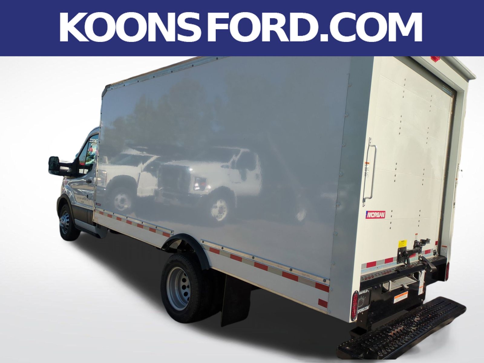 2024 Ford Transit Cutaway Base - Photo 8