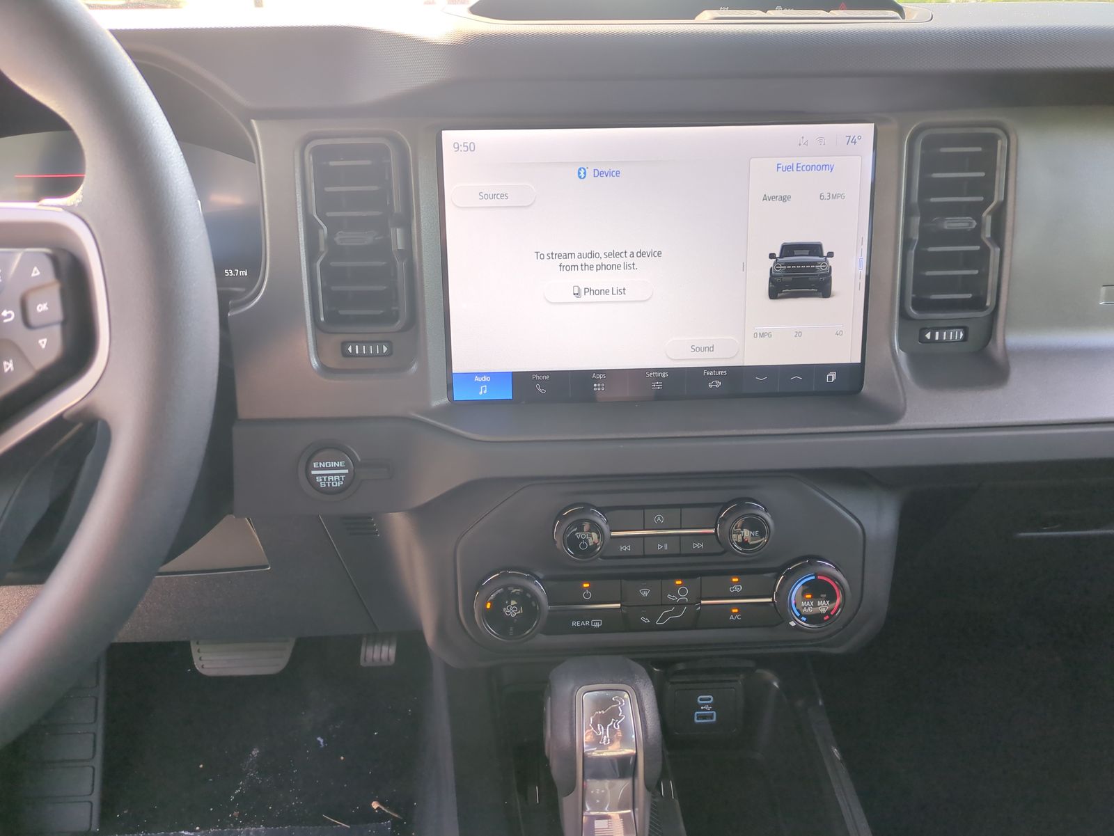 2025 Ford Bronco 4-Door Base - Photo 17