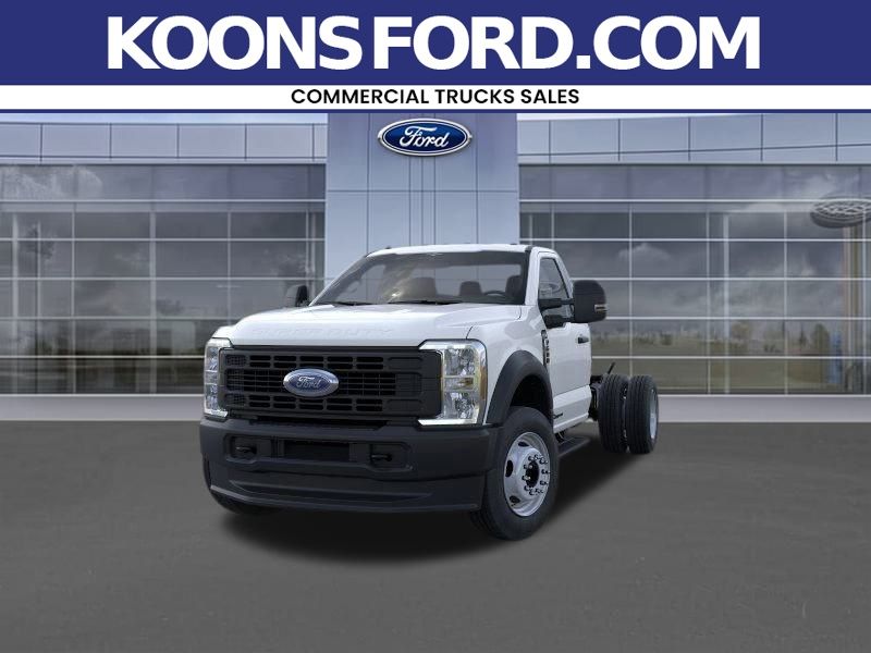 2025 Ford F-600 photo 3