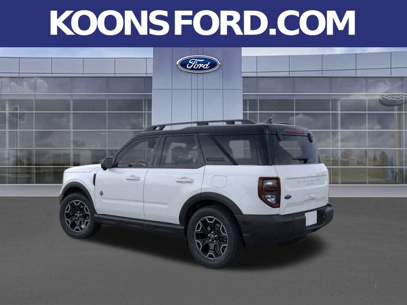 2025 Ford Bronco Sport Outer Banks photo 2