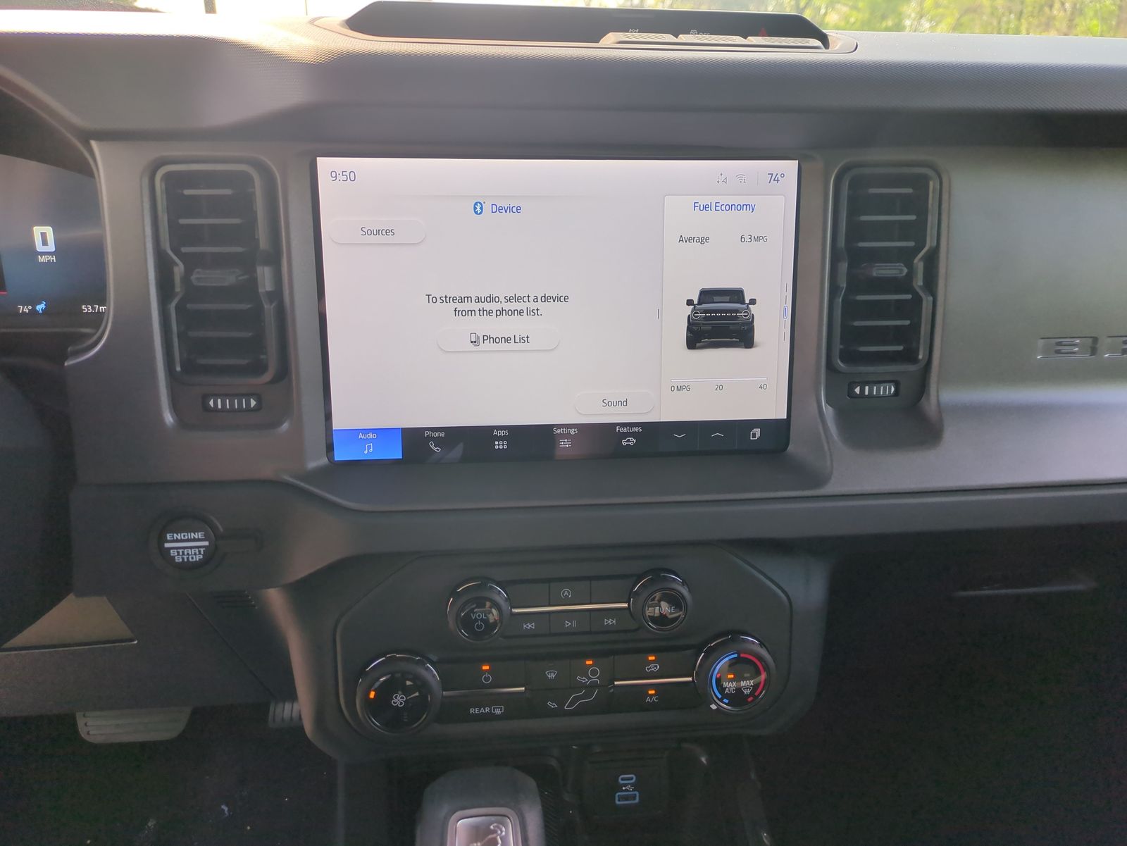 2025 Ford Bronco 4-Door Base - Photo 18