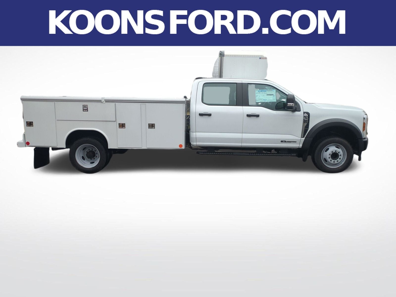 2024 Ford F-450 Super Duty Chassis Cab XL - Photo 8