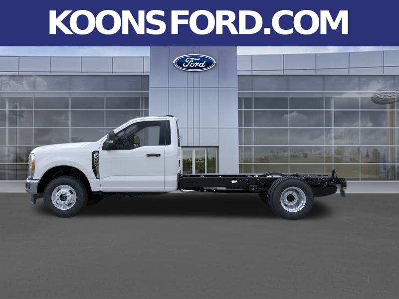 2026 Ford F-350 photo 2